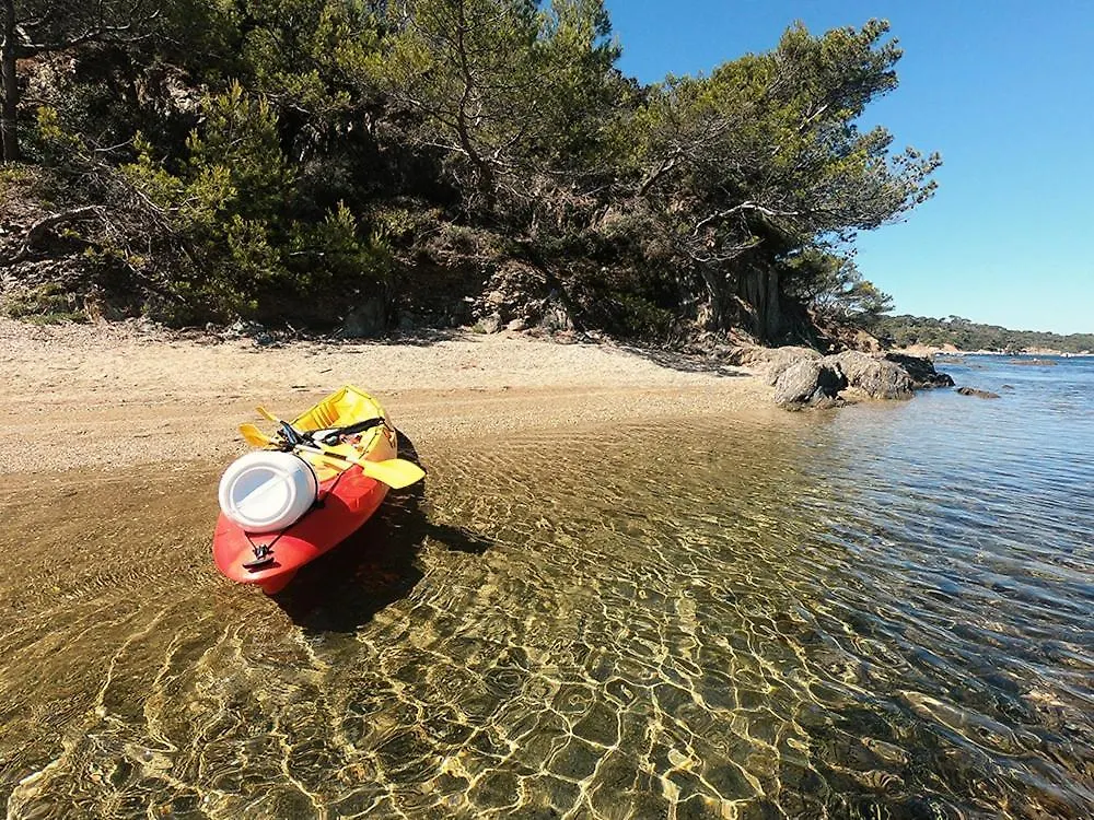 Pinede Plage Vue Mer 5 Pers Refait A Neuf Balneo Clim Parc Exotique Hyères França